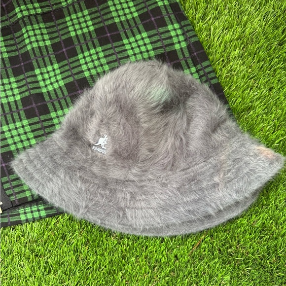 Kangol Furgora Fuzzy Misty Gray Bucket Hat - Picture 2 of 11